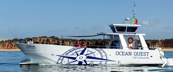 James Charters - Catamaran - Ocean Quest