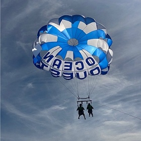 Speed Boat Charters - Parasailing